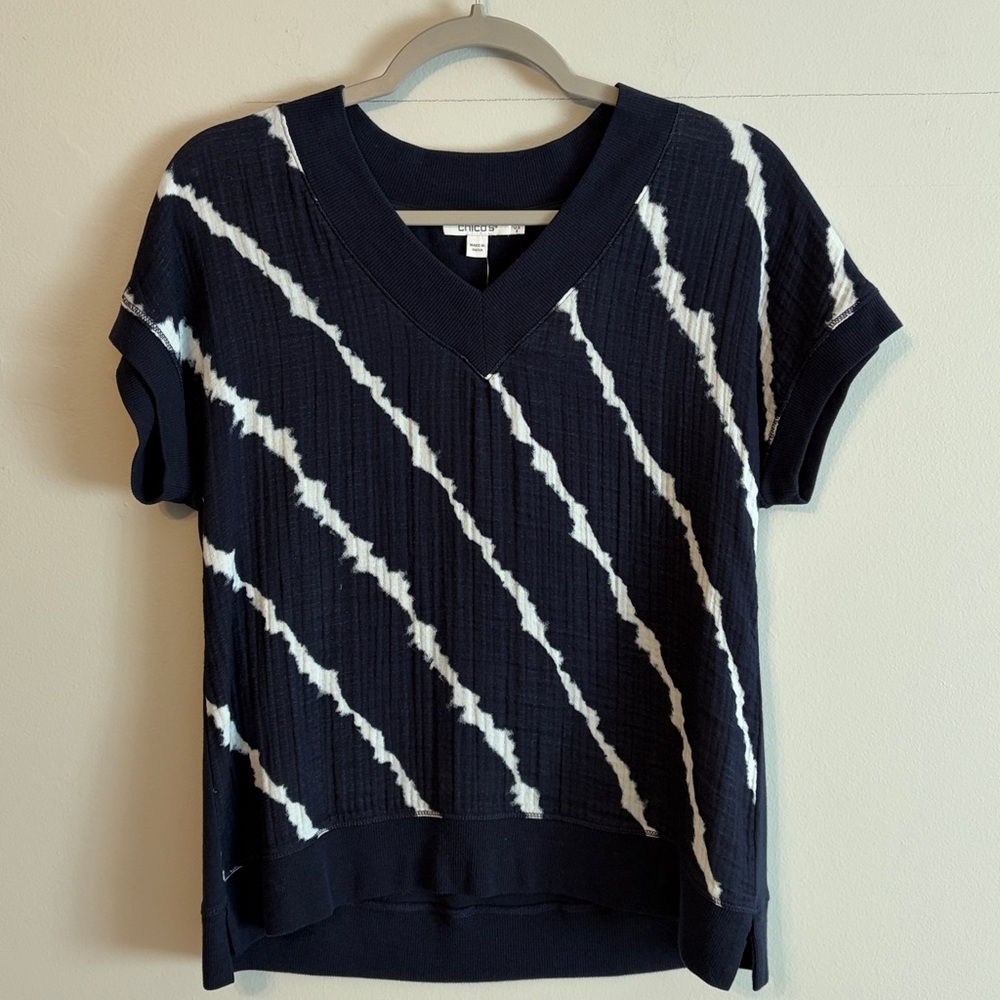 Chico's Navy and White V-Neck top. Cotton, Modal, spandex. Small.